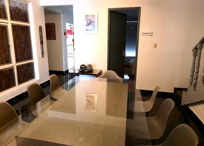 Amplia Casa En Condesa Ideal Grupos Con 4 Recamaras Y Terraza Hébergement de vacances Mexico