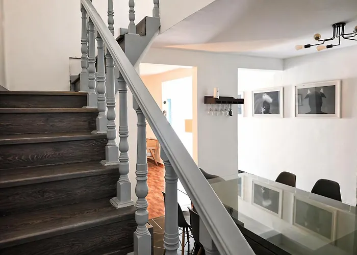 Amplia Casa En Condesa Ideal Grupos Con 4 Recamaras Y Terraza Mexico